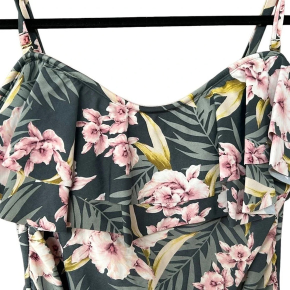 Kona Sol Women's Tropical Palm Floral Ruffle One-Piece Swimsuit Size XL - Picture 3 of 7